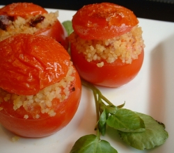 Herbed stuffed tomatoes